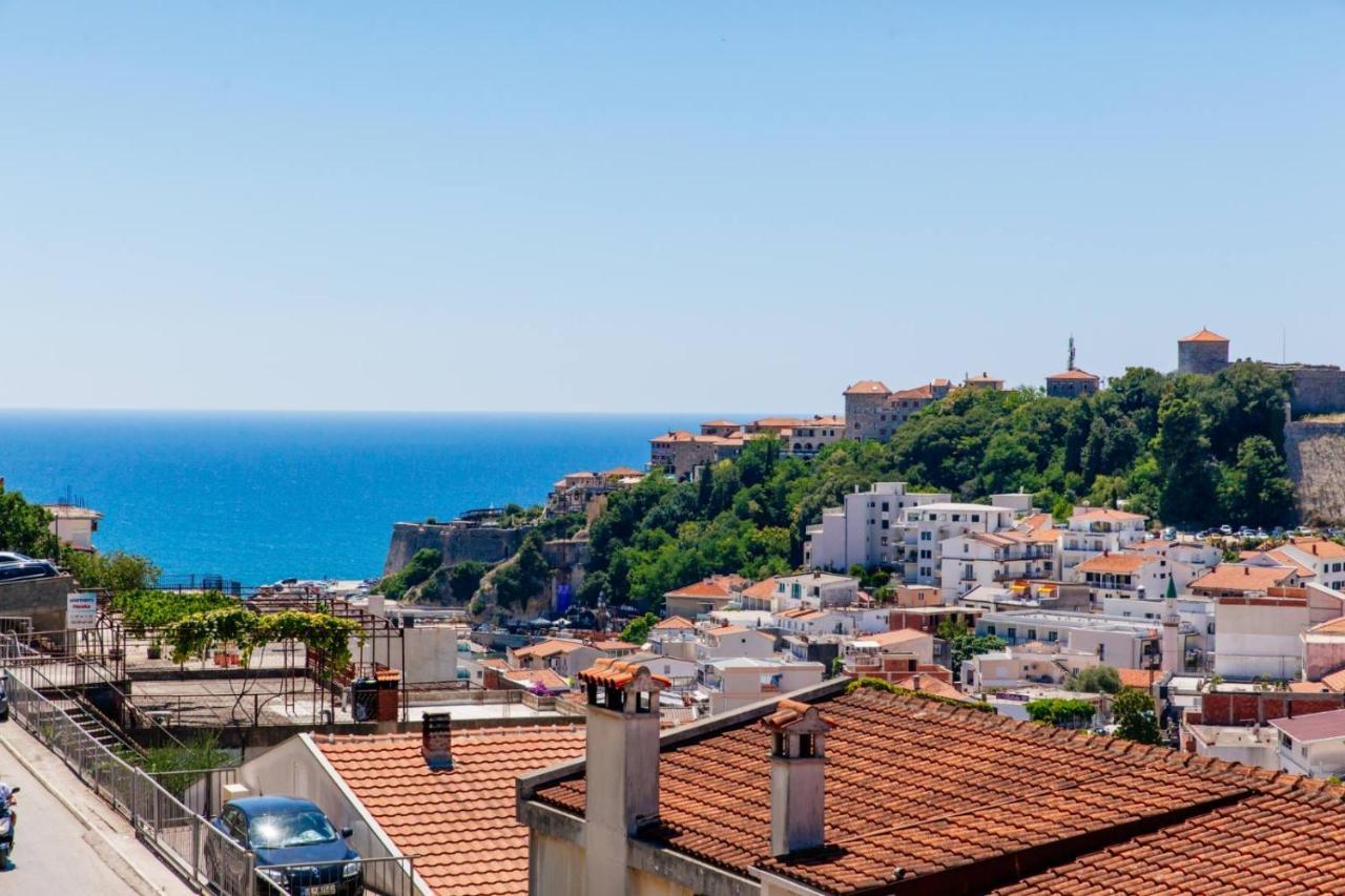 Castello Apartments Улцинь Экстерьер фото