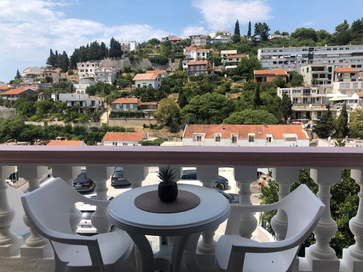 Castello Apartments Улцинь Экстерьер фото